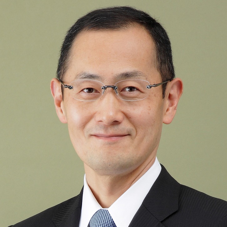 山中 伸弥氏
